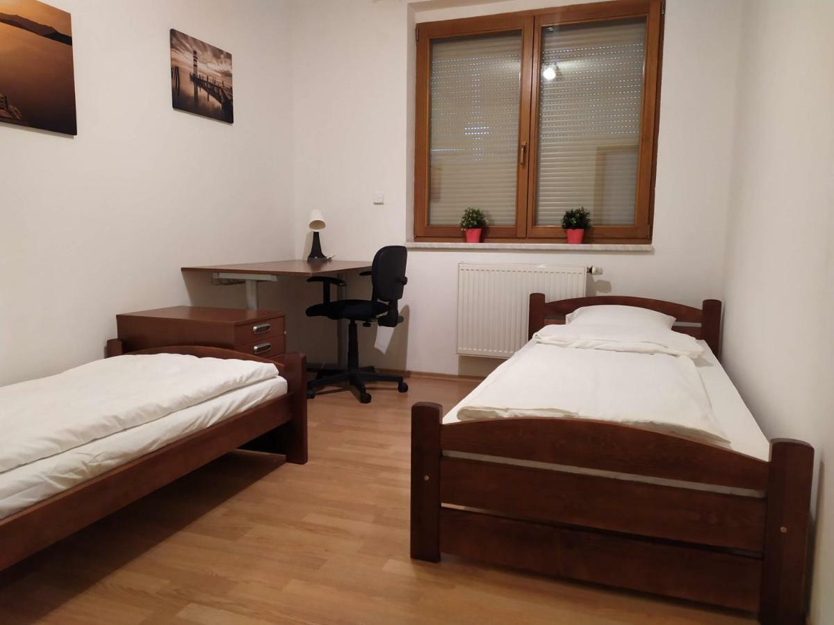 Kate & Jenny - Two-Level Apartment In The Old Town Bratislava Exterior photo
